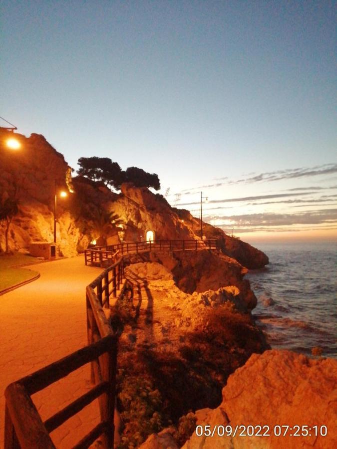Villa Pitato Nuevo, Cerca De La Playa, Parking En La Puerta Del Alojamiento La Cala Del Moral Exterior photo