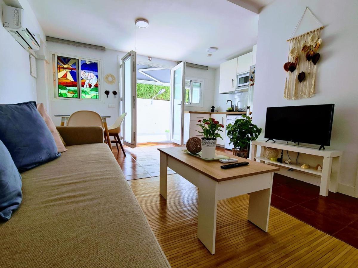 Villa Pitato Nuevo, Cerca De La Playa, Parking En La Puerta Del Alojamiento La Cala Del Moral Exterior photo